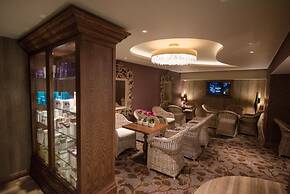 Bowfield Hotel and Spa