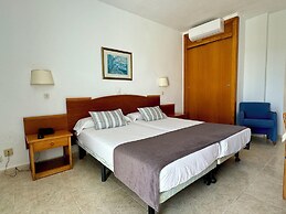 Hotel Cabot Cala Ferrera