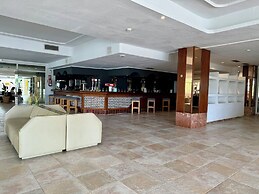 Hotel Cabot Cala Ferrera