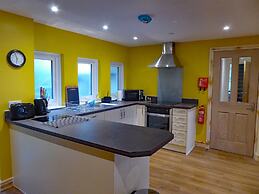 Bryn Melyn Apartments