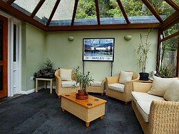 Bryn Melyn Apartments