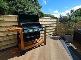 Bryn Melyn Apartments