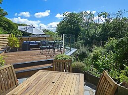 Bryn Melyn Apartments