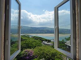 Bryn Melyn Apartments