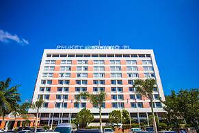 Phuket Merlin Hotel