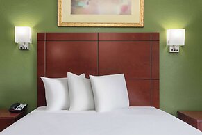 Travelodge Suites by Wyndham Lake Okeechobee