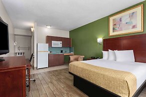 Travelodge Suites by Wyndham Lake Okeechobee