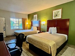 Travelodge Suites by Wyndham Lake Okeechobee