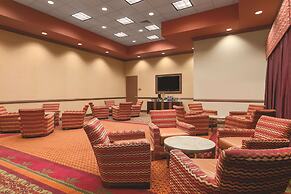 Embassy Suites Omaha-La Vista/Hotel & Conference Center
