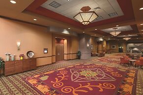 Embassy Suites Omaha-La Vista/Hotel & Conference Center