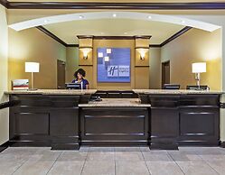 Holiday Inn Express Hotel & Suites Victoria by IHG