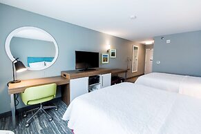 Hampton Inn Bismarck