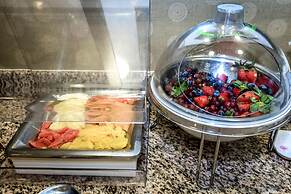 Hampton Inn & Suites Montgomery-Downtown