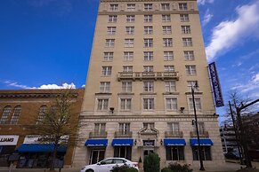 Hampton Inn & Suites Montgomery-Downtown