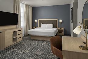 Hampton Inn & Suites Montgomery-Downtown