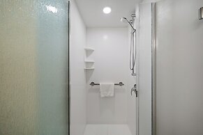 Kahana Falls Maui by VRI Americas