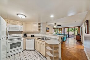 Kahana Falls Maui by VRI Americas