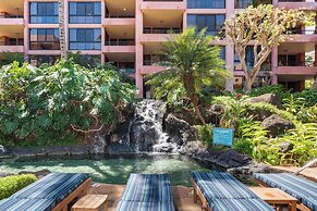 Kahana Falls Maui by VRI Americas