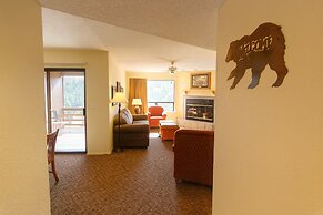 Crown Point Resort