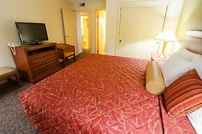 Crown Point Resort