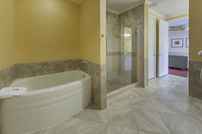 Holiday Inn Club Vacations Fox River Resort at Sheridan by IHG