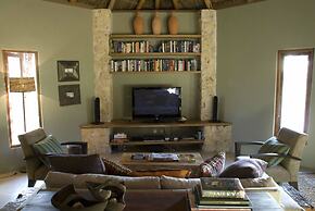 Azura Benguerra Island