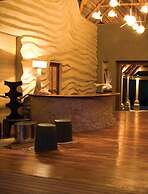 Azura Benguerra Island