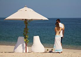 Azura Benguerra Island