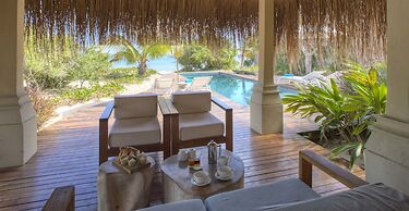 Azura Benguerra Island