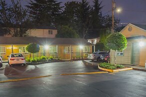 Nordic Inn & Suites