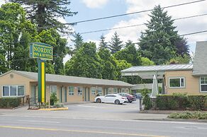 Nordic Inn & Suites