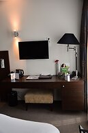 Golden Tulip West Ende