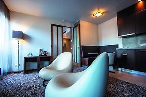 Golden Tulip West Ende
