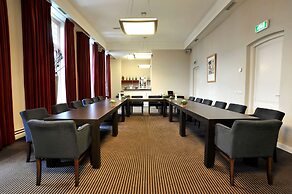 Golden Tulip West Ende