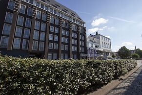 Golden Tulip West Ende