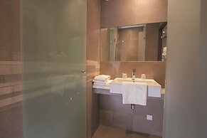 Golden Tulip West Ende