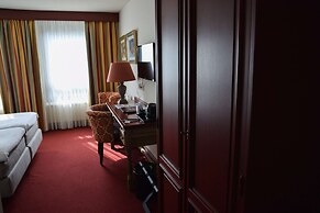 Golden Tulip West Ende