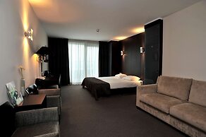 Golden Tulip West Ende