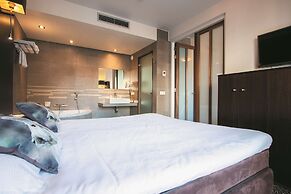 Golden Tulip West Ende