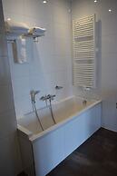 Golden Tulip West Ende
