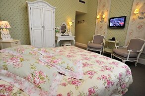 Golden Tulip West Ende