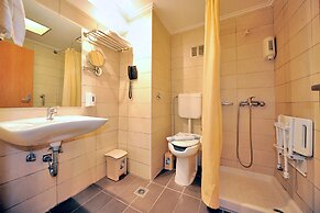 Saint Constantin Hotel