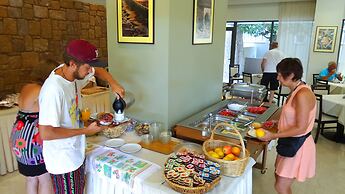 Saint Constantin Hotel