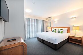 Best Western Newmarket Inn & Suites