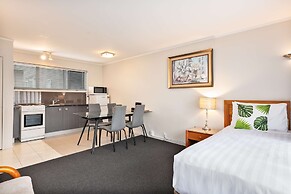Best Western Newmarket Inn & Suites