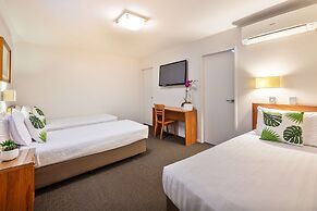 Best Western Newmarket Inn & Suites