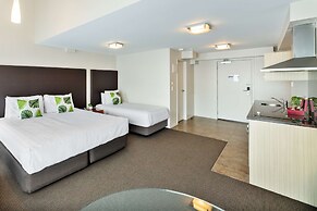 Best Western Newmarket Inn & Suites