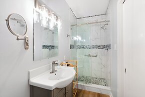 The Grand Guesthouse