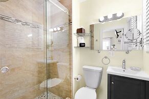 The Grand Guesthouse