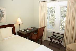Arroyo Vista Inn